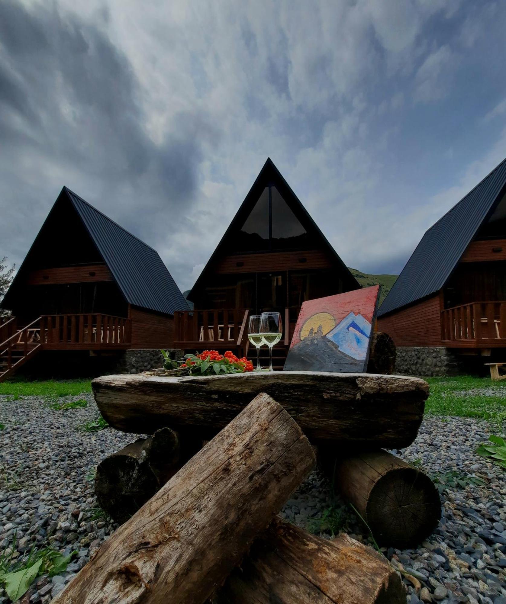 Trip Zone Kazbegi Appartement Buitenkant foto