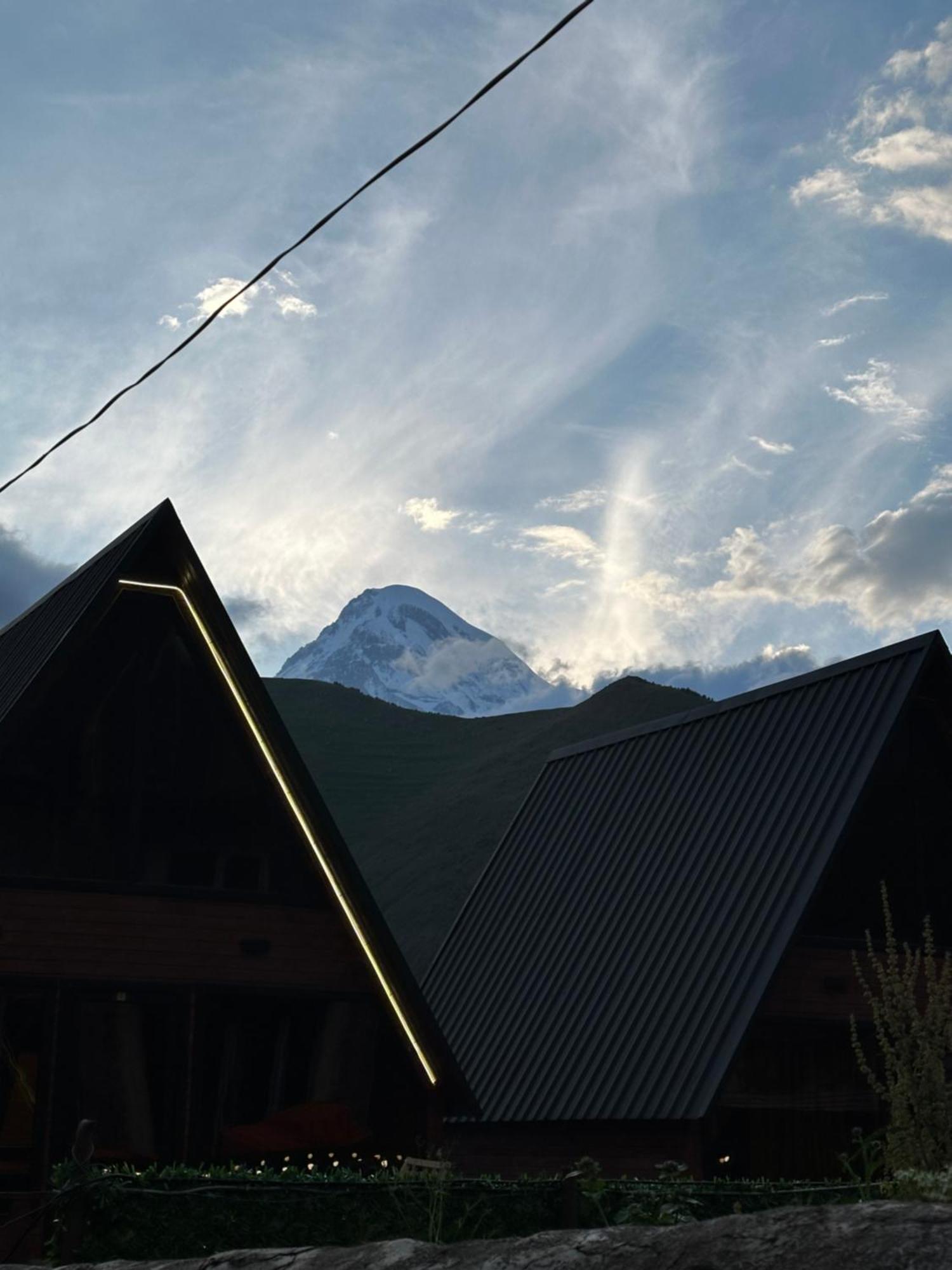 Trip Zone Kazbegi Appartement Buitenkant foto